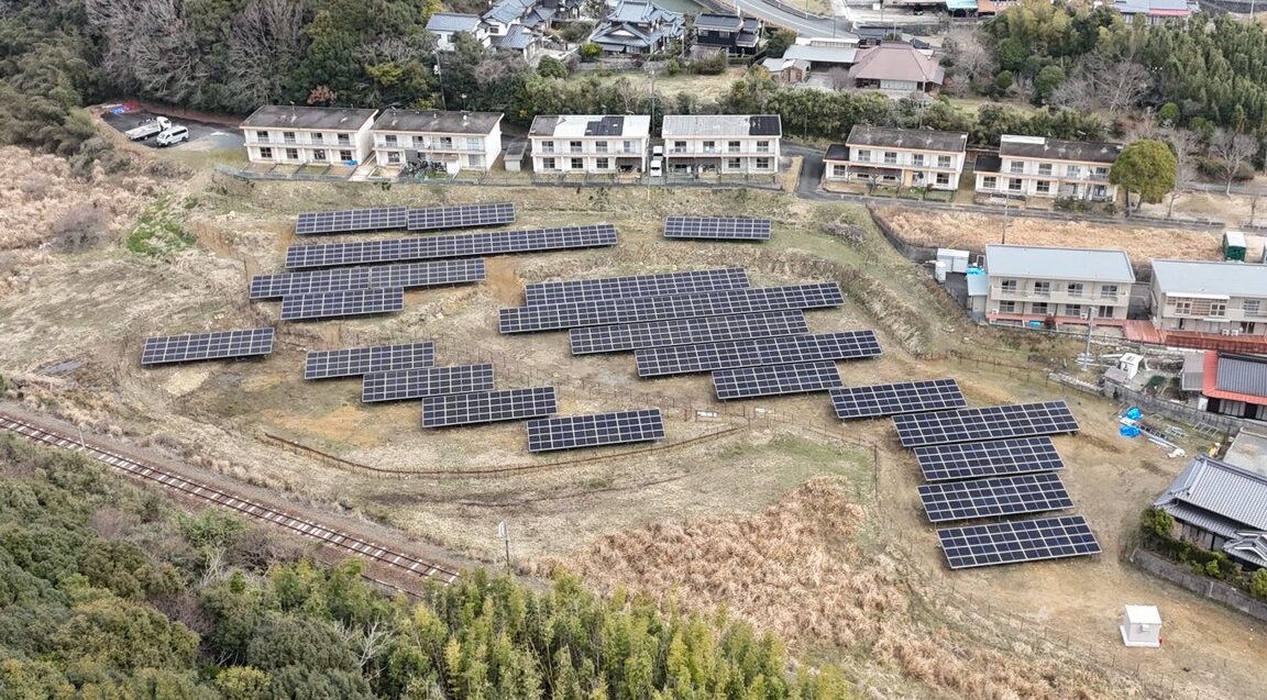 滝部でかソーラーパーク全体